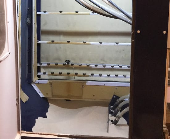 ماكينة صنفرة الزجاج