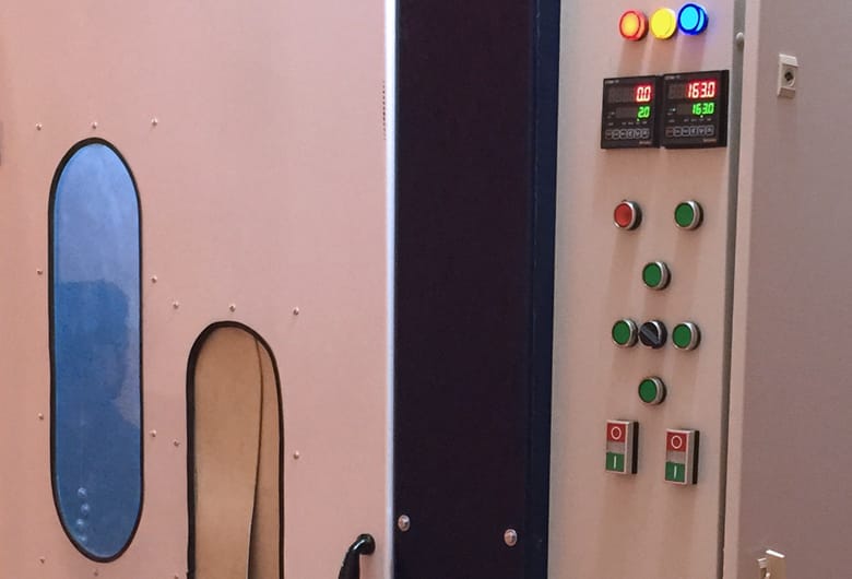 ماكينات حلايا الزجاج والرخام